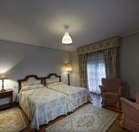 Casona El Palomar Holiday home Muros De Nalon