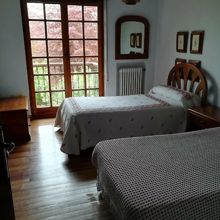 Casona El Palomar Holiday home Muros De Nalon